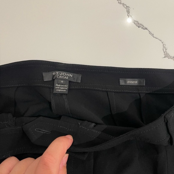 St. John Jennifer Black Cropped Pants 10 - Picture 3 of 8
